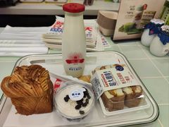 -红星前进面包牛奶公司(五道口购物中心店)