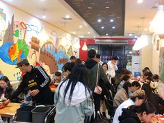等位区-螺小胖柳州螺蛳粉(钟楼总店)