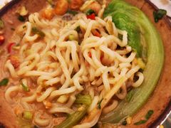 -菌子鲜汤野生菌锅