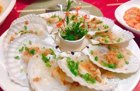 Steamed Scallops with Garlic and Vermicelli