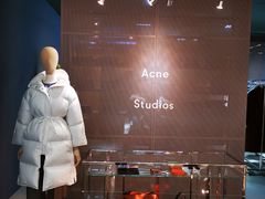 -Acne Studios(芮欧百货店)