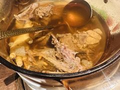 -鸽子侯·家宴·平价海鲜(绿地店)
