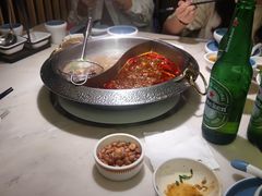 -左庭右院鲜牛肉火锅(浦江欢乐颂店)