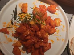 -吴越荣记苏州菜·松鼠桂鱼100%活鱼现做(斜塘老街店)