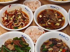 -李与白包子铺(桐梓林店)
