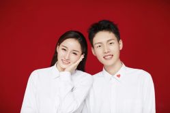 点击看大图 -定格摄影·轻奢定制写真馆