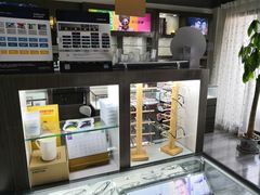 -视野联行眼镜蔡司·依视路官方授权店(顺城店)