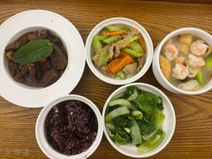 -雪梅月子中心(华侨城店)