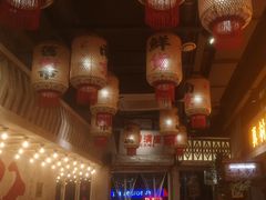 -旧街市鲜货老火锅(大光路店)