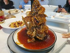 鲤鱼跃龙门-壹零捌道·北京烤鸭(车公庄店)