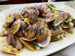 -四川小胡子海鲜(丁村万人海鲜广场店)