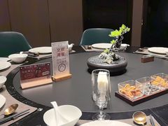 -忆江南·临江鱼馆