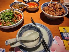 -包整·丝娃娃(一览甲秀楼风景店)