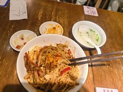 -寻裕记·现炒浇头面(人民广场店)