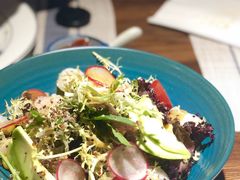 牛油果蔬菜沙拉-Primo·丽莫意大利窑烤披萨