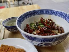 大肠面-沪西老弄堂面馆(定西路店)