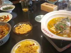 -川流不息·地道川菜·小龙虾(新松江路店)