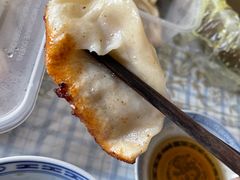 -黄阿姨锅贴大王(万航渡路店)