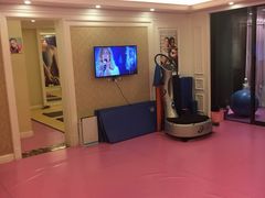 -思迈威健身(积玉桥万达店)