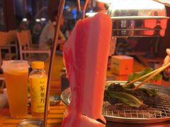 -叽叽扎扎烤肉场(生态城万达店)