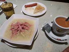 -香港新发烧腊茶餐厅(万象店)