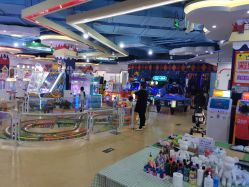 -开心哈乐儿童主题乐园(孙河易事达店)