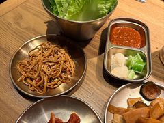 -西塔老太太泥炉烤肉(虹桥南丰城店)