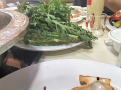鸳鸯锅-尚品海鲜肥牛自助火锅(湖明店)