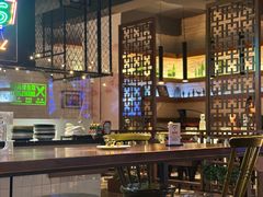 -JINNS锦时 steak&pizza(浸信会礼拜堂旧址店)