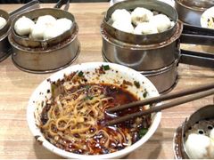 特色酱肉包-吃不亏特色包子(三峡广场店)