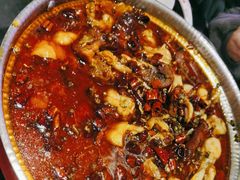 -椒行天下干锅牛蛙·(万宝店)