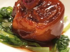 养颜猪脚圈-涵苑私宴定制(外滩店)
