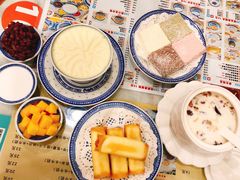 -广信牛奶甜品世家(台东店)