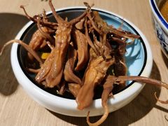 鸭舌头-兔爸私家小厨(新北万达店)