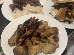 -天宜隆蘑菇宴火锅(石景山旗舰店)