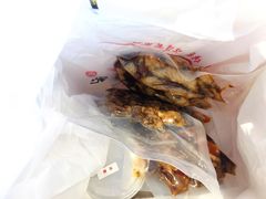 -鑫记婆婆兔·成都特产·兔头手撕兔(太古里店)