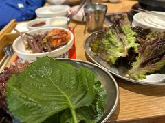 -江南猪肉商会无限续吃(弘大店)