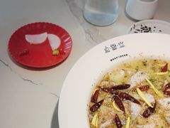 -渔语鱼酸菜鱼新川菜(来福士店)
