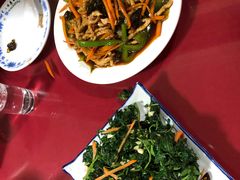-回头客餐厅·家的味道农家菜·虹鳟鱼·铁锅炖(雁栖湖店)