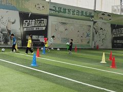 -飞梦少儿足球培训(塘桥校区)