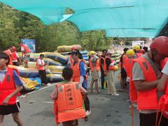 -宝天曼峡谷漂流