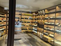 面包甜点陈列柜-黑明餐厅(白鹭洲店)