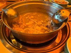 -润园四季椰子鸡火锅(卓越INTOWN店)