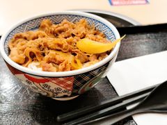 招牌和味牛肉饭-吉野家(上海美罗城店)