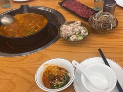 -黔三一夺夺粉酸汤火锅(百信店)