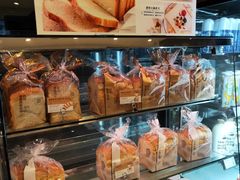 -巴黎贝甜(昆城广场店)