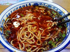 -伊穆祥牛肉面总店·清真
