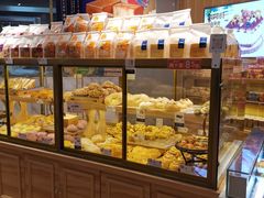 面包甜点陈列柜-BreadTalk面包新语·烘焙蛋糕(高德置地春广场店)