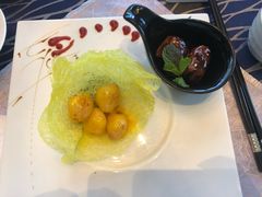 素排骨仙贝球-湖影中餐厅·南京金茂威斯汀大酒店