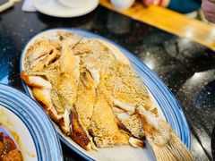 蒜香鲈鱼-鲁菜根·泰山菜(普照店)